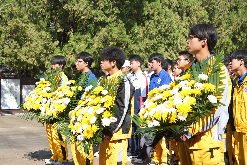 【開(kāi)學(xué)第一課】傳承紅色基因 賡續(xù)紅色血脈